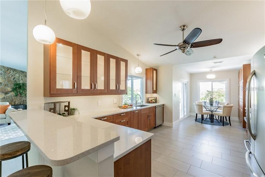 Recently Sold: $1,100,000 (3 beds, 3 baths, 2407 Square Feet)
