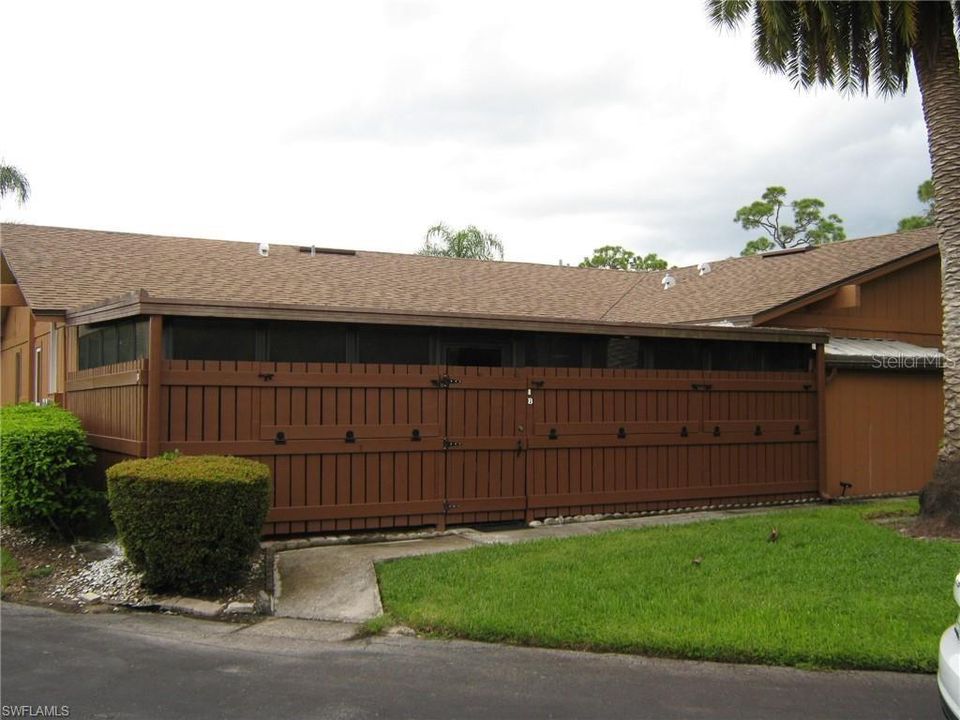 Recently Sold: $199,470 (2 beds, 2 baths, 1021 Square Feet)