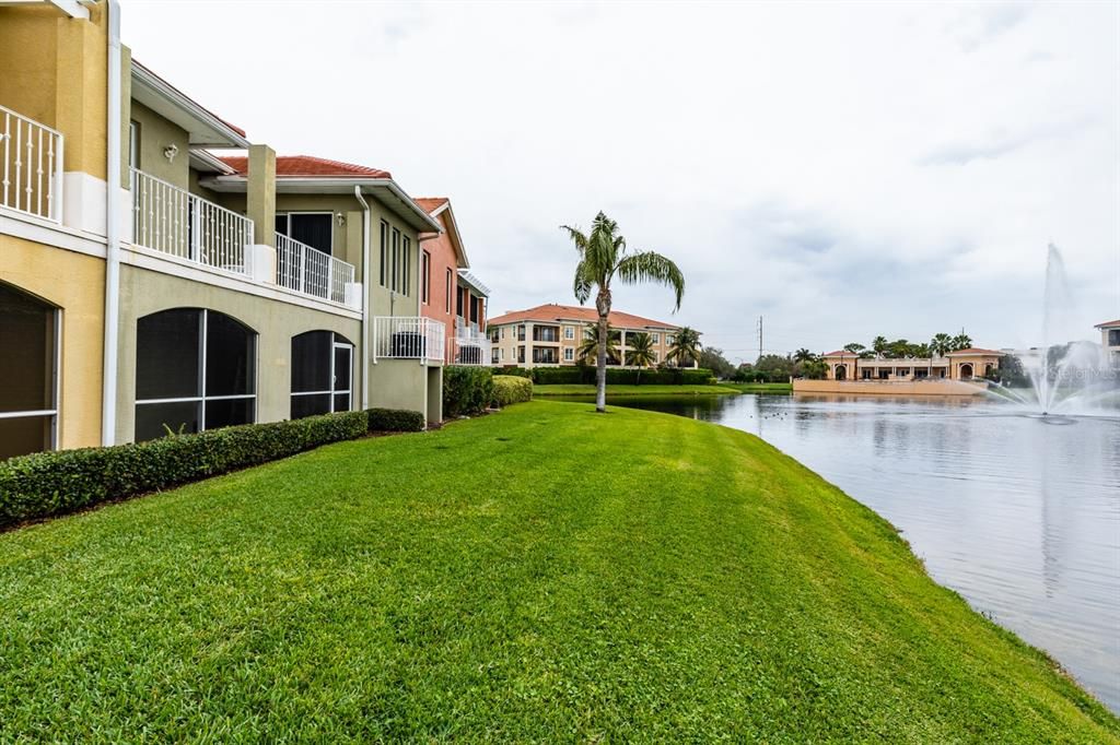 Recently Sold: $750,000 (3 beds, 3 baths, 2334 Square Feet)