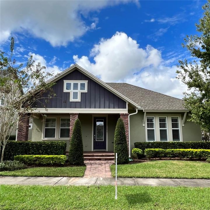 Recently Sold: $585,000 (3 beds, 2 baths, 2293 Square Feet)