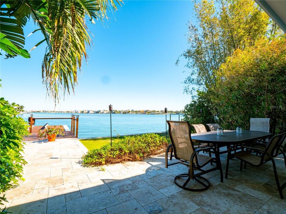 Recently Sold: $1,775,000 (3 beds, 3 baths, 2392 Square Feet)
