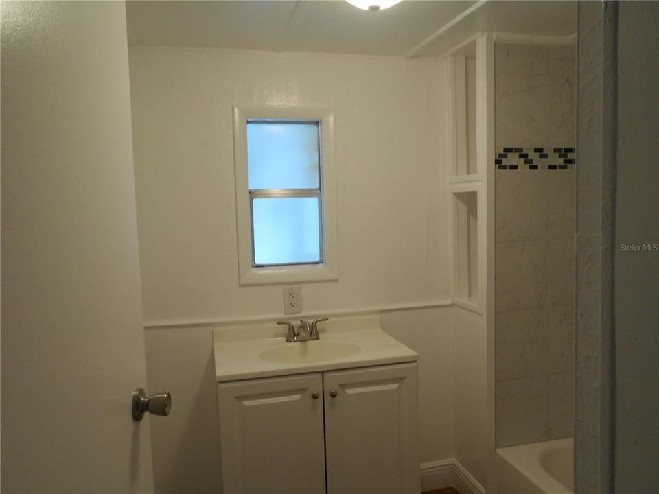 Недавно арендовано: $875 (2 спален, 1 ванн, 648 Квадратных фут)