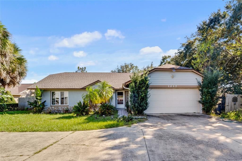 Recently Sold: $374,900 (4 beds, 2 baths, 1706 Square Feet)