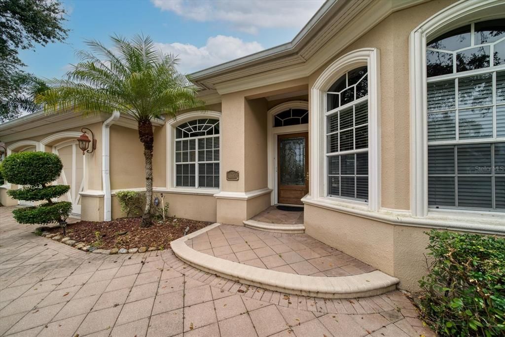 Recently Sold: $1,050,000 (4 beds, 3 baths, 3351 Square Feet)