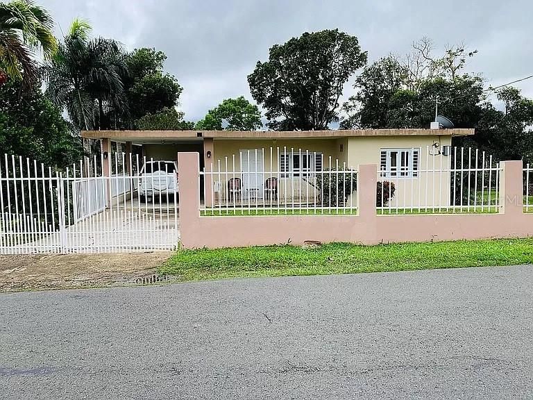 Recently Sold: $133,000 (3 beds, 1 baths, 1049 Square Feet)