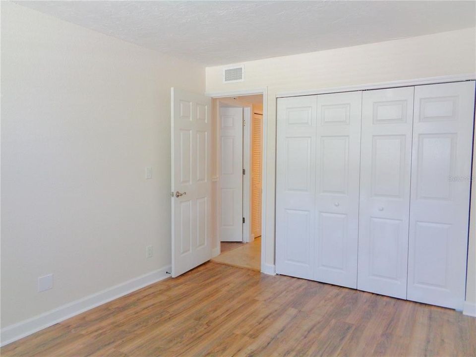 Recently Rented: $1,400 (2 beds, 2 baths, 1010 Square Feet)