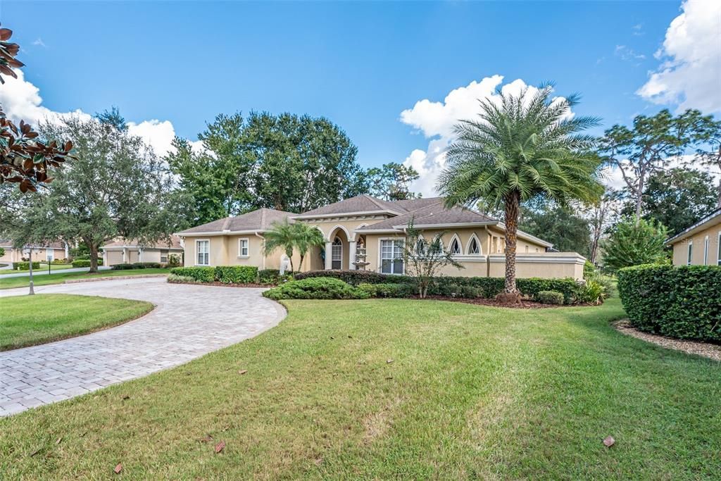 Recently Sold: $799,900 (5 beds, 4 baths, 3959 Square Feet)