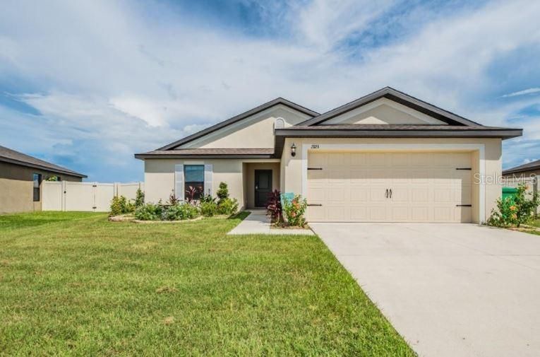 Vendido Recientemente: $263,681 (3 camas, 2 baños, 1563 Pies cuadrados)