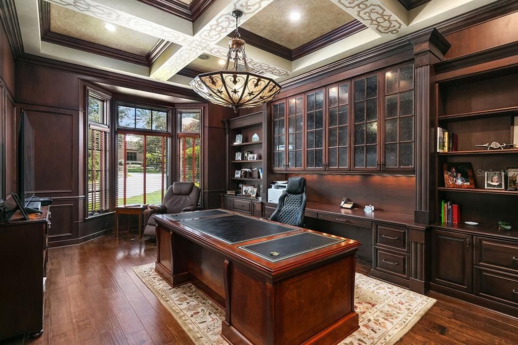 Recently Sold: $7,250,000 (7 beds, 7 baths, 12353 Square Feet)