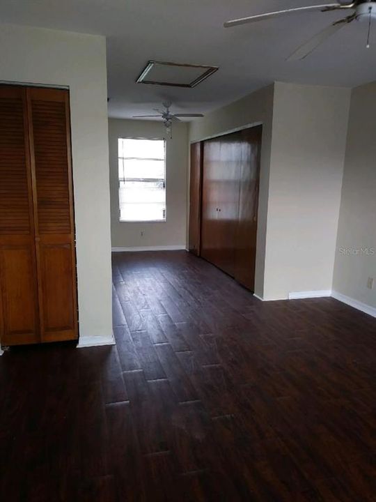 Vendido Recientemente: $175,000 (3 camas, 1 baños, 1550 Pies cuadrados)