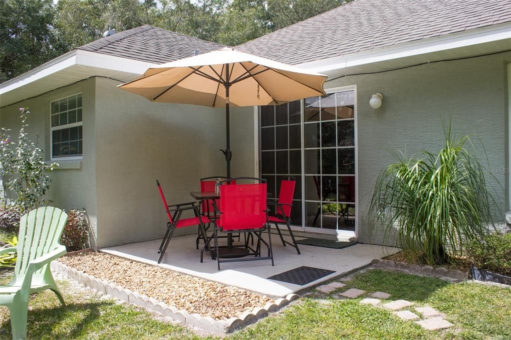 Patio is perfect for outdoor dining.