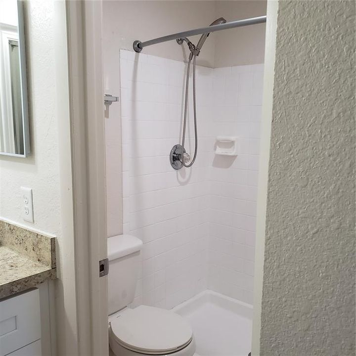 Recently Rented: $1,325 (2 beds, 2 baths, 864 Square Feet)