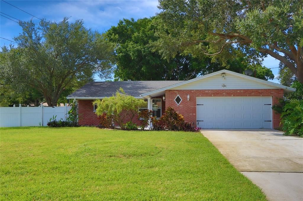 Vendido Recientemente: $429,000 (3 camas, 2 baños, 1290 Pies cuadrados)