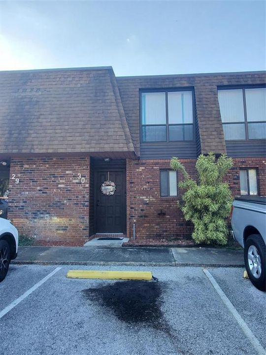 Recently Sold: $128,500 (2 beds, 1 baths, 1158 Square Feet)