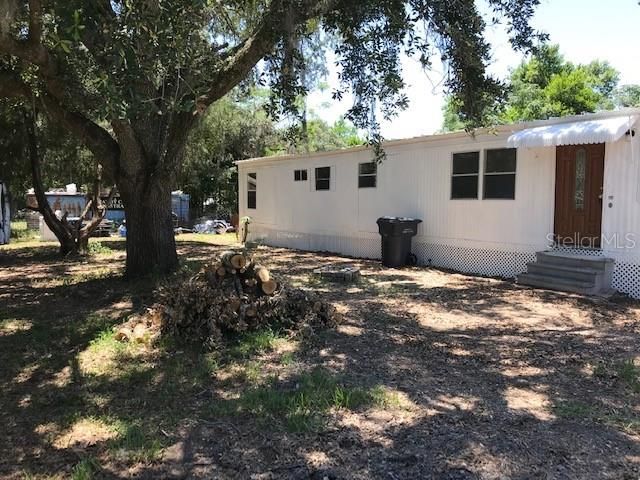 Recently Rented: $1,095 (3 beds, 1 baths, 672 Square Feet)