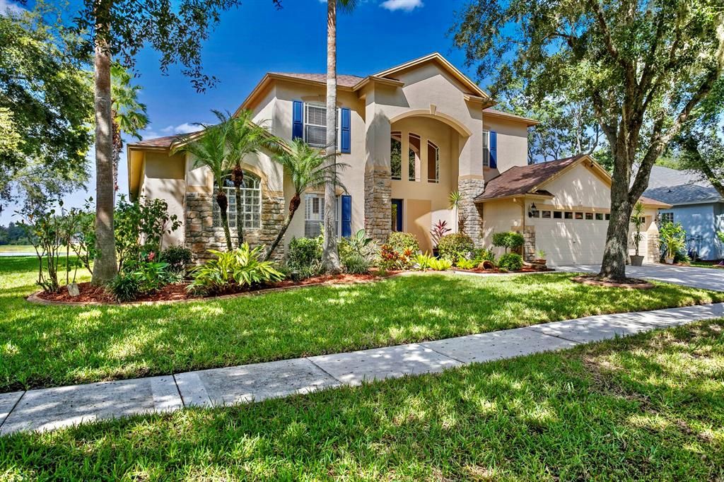 Vendido Recientemente: $639,000 (5 camas, 4 baños, 3488 Pies cuadrados)
