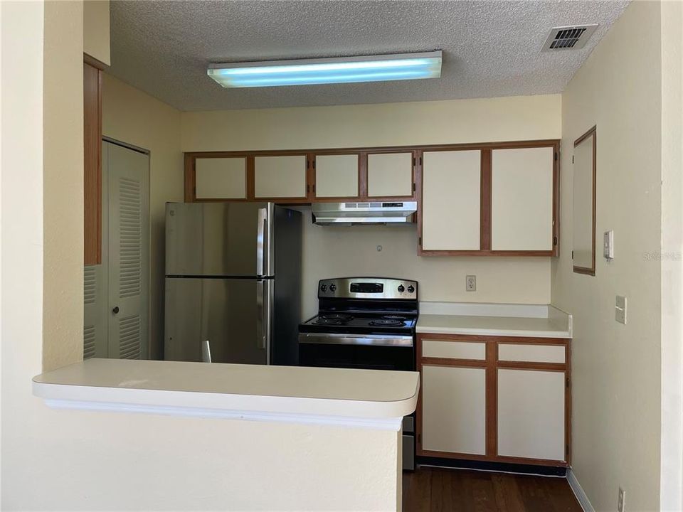 Recently Rented: $995 (1 beds, 1 baths, 627 Square Feet)