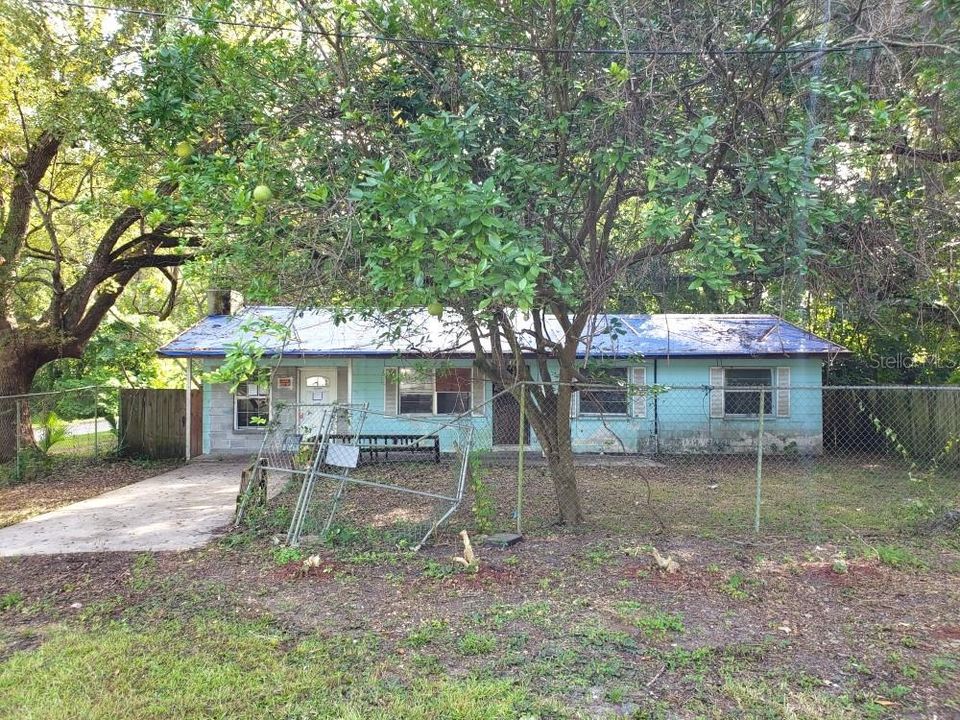 Recently Sold: $59,900 (3 beds, 1 baths, 1256 Square Feet)