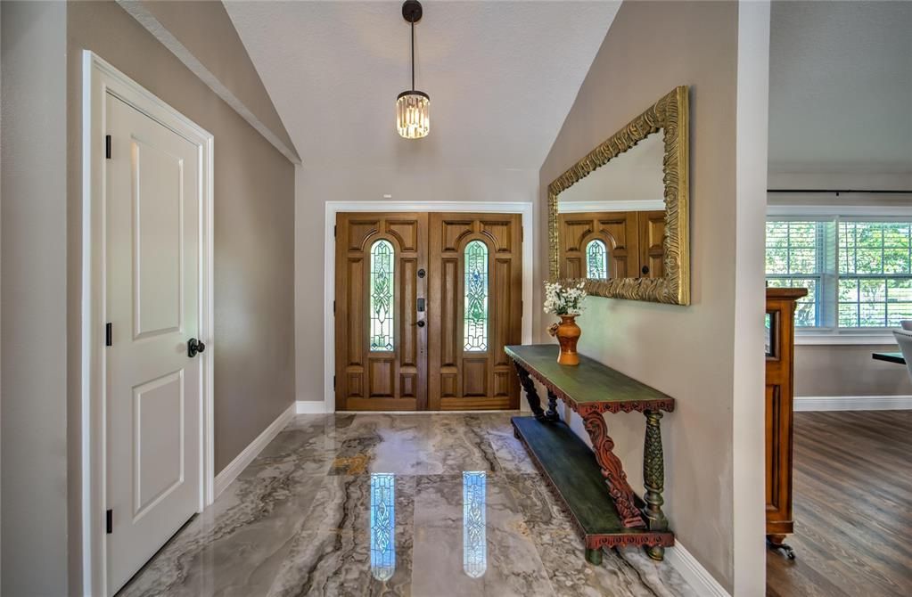 Recently Sold: $735,000 (5 beds, 3 baths, 3100 Square Feet)