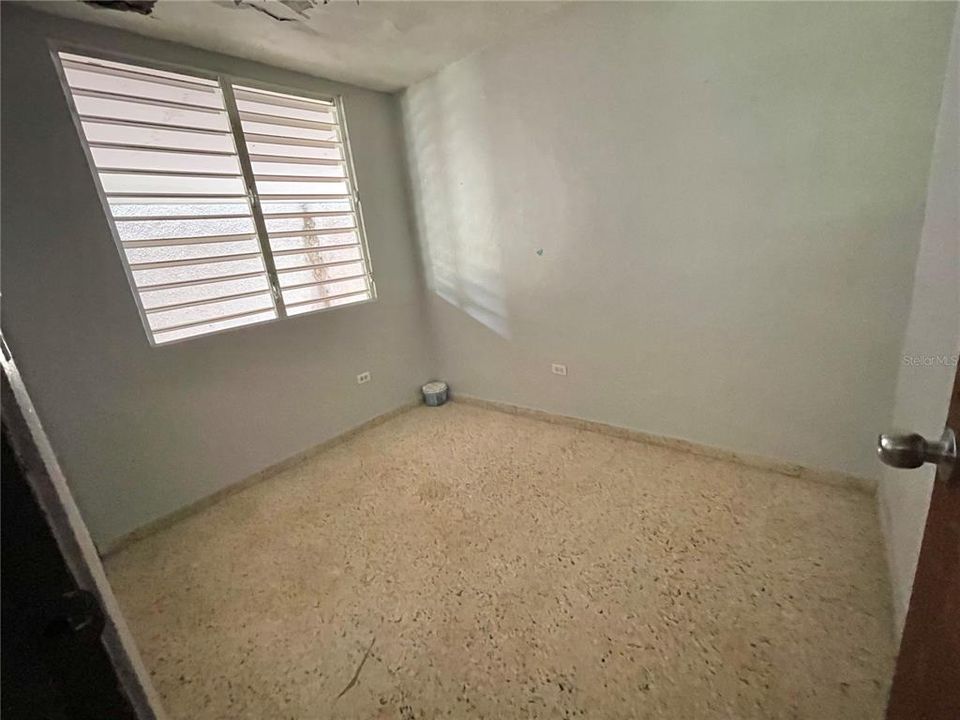 Vendido Recientemente: $67,900 (3 camas, 1 baños, 1057 Pies cuadrados)