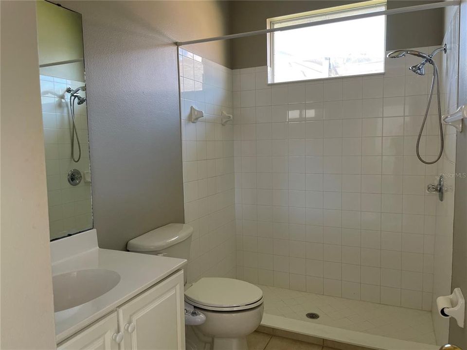 最近租的: $3,500 (4 贝兹, 3 浴室, 3037 平方英尺)