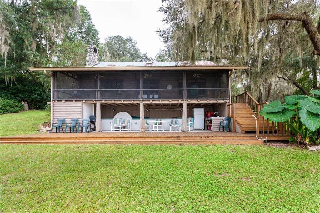 Recently Sold: $350,000 (2 beds, 2 baths, 1708 Square Feet)