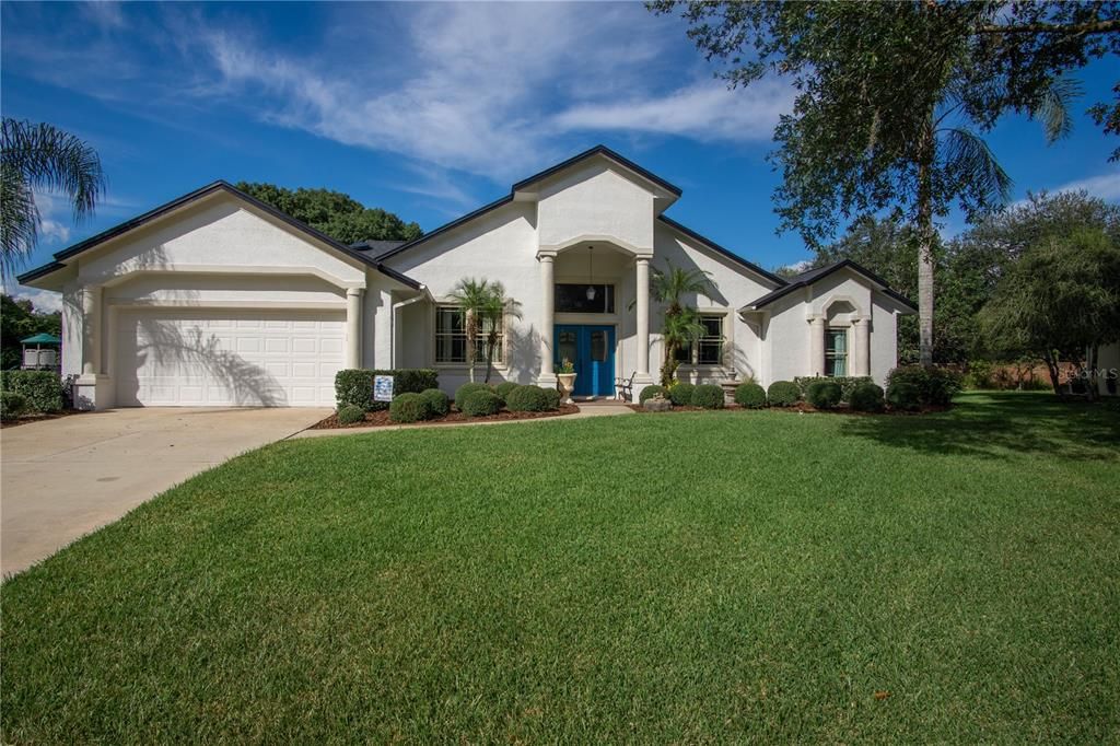 Recently Sold: $510,000 (4 beds, 3 baths, 2328 Square Feet)