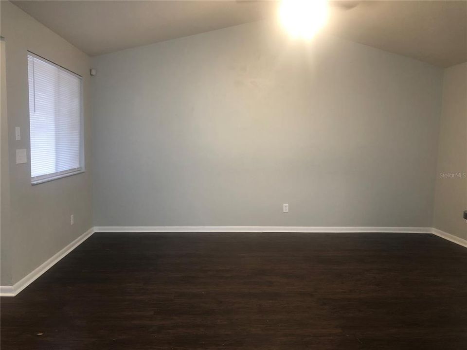 Recently Sold: $135,000 (2 beds, 2 baths, 908 Square Feet)