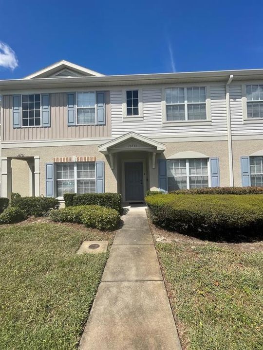 Recently Sold: $190,000 (2 beds, 2 baths, 1341 Square Feet)