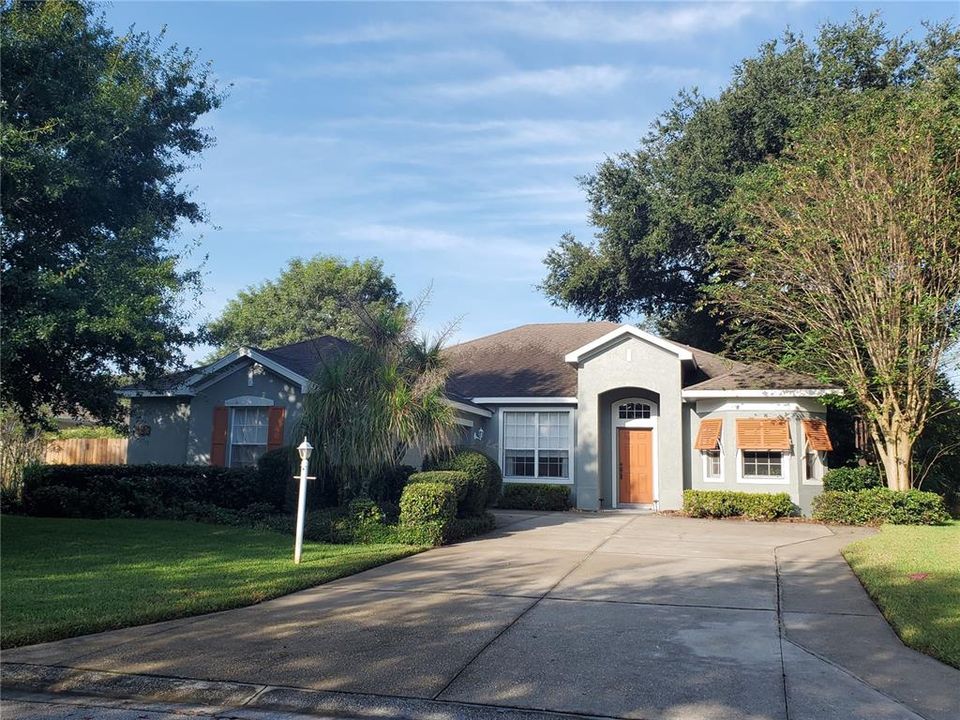Recently Sold: $359,900 (3 beds, 2 baths, 2103 Square Feet)