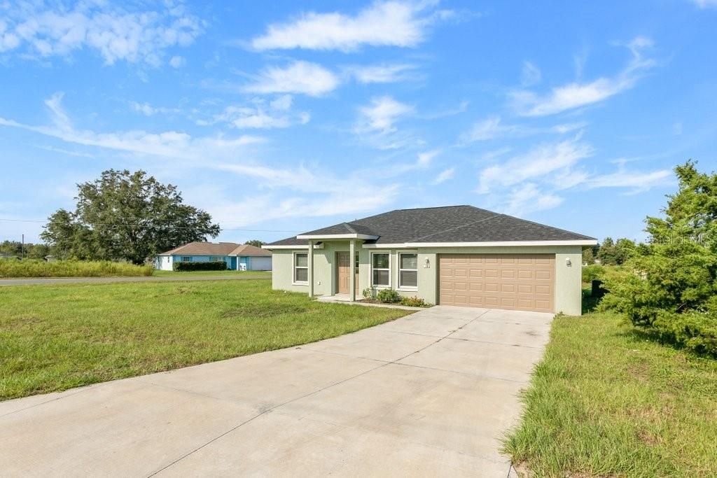 Active With Contract: $209,900 (3 beds, 2 baths, 1234 Square Feet)