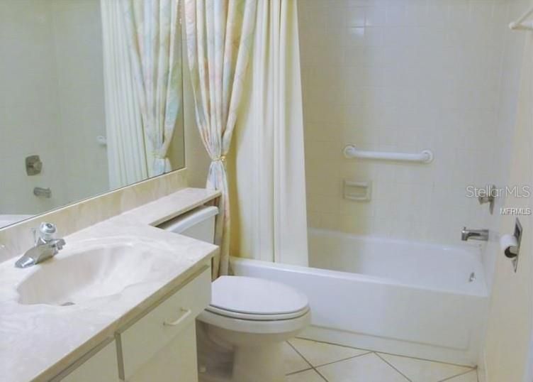 Недавно арендовано: $1,600 (2 спален, 2 ванн, 1250 Квадратных фут)