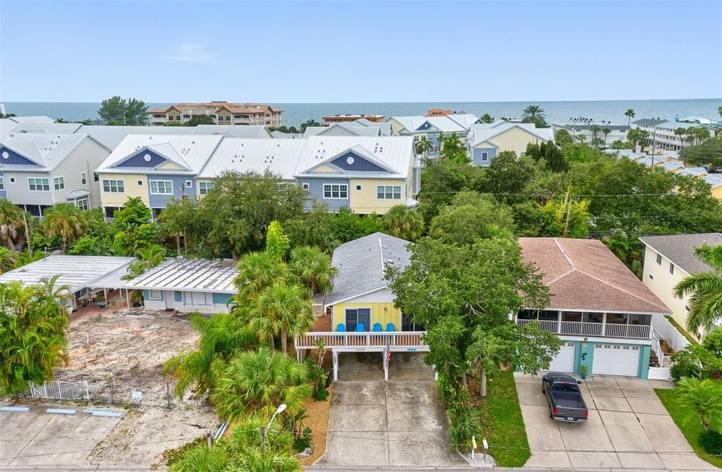 Recently Sold: $1,025,000 (0 beds, 0 baths, 1324 Square Feet)