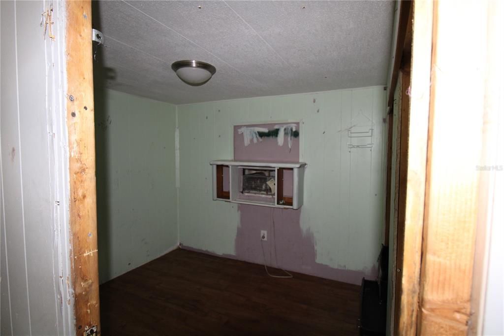 Recently Sold: $47,000 (2 beds, 1 baths, 804 Square Feet)