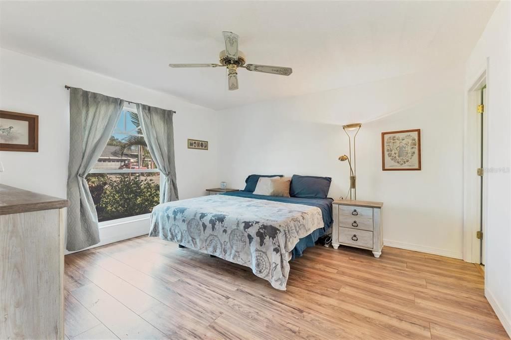 Recently Sold: $345,000 (3 beds, 2 baths, 1626 Square Feet)