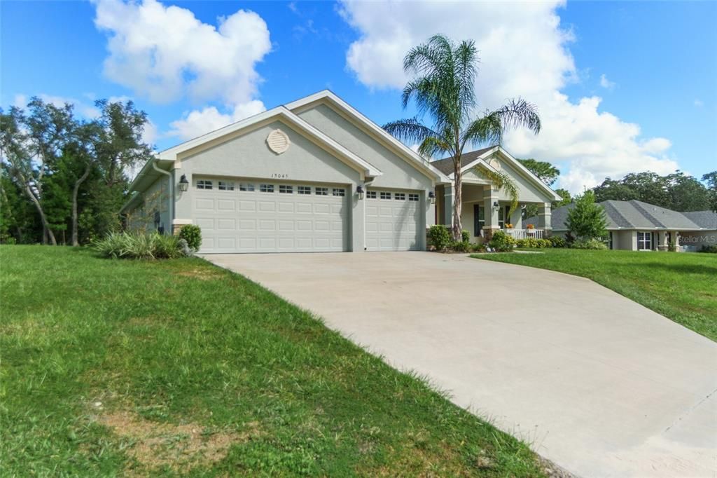 Recently Sold: $489,900 (4 beds, 3 baths, 2547 Square Feet)