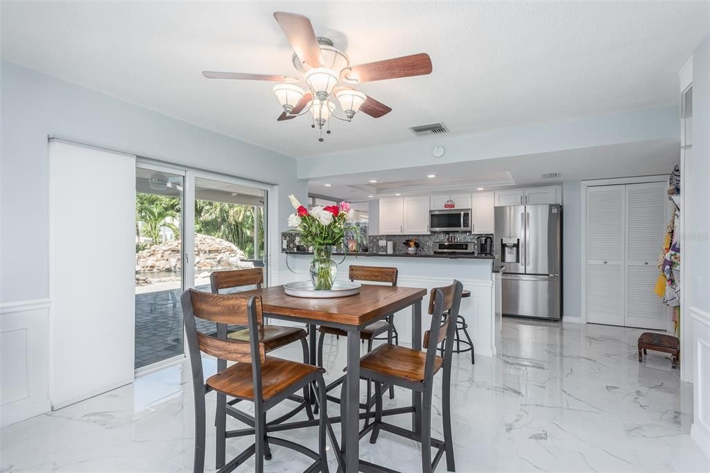Recently Sold: $775,000 (3 beds, 2 baths, 1889 Square Feet)