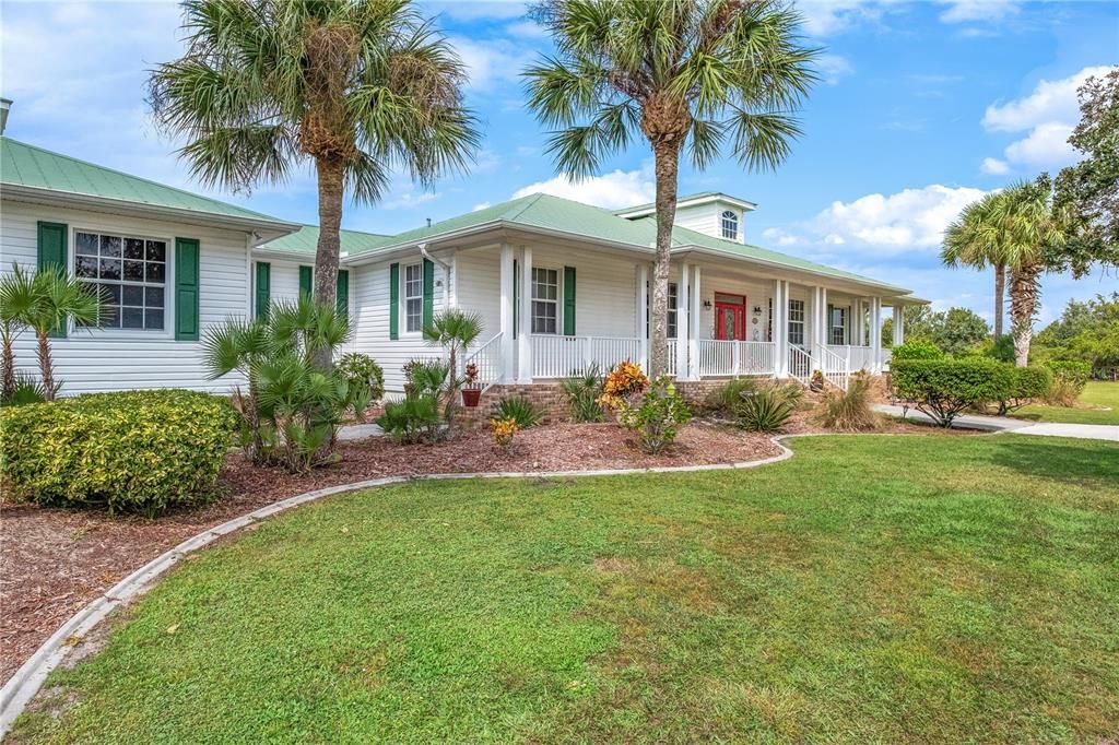 26.3 ACRES OF PRIVATE PARADISE IN ARCADIA WITH ACCESS TO PEACE RIVER LEADING TO CHARLOTTE HARBOR!