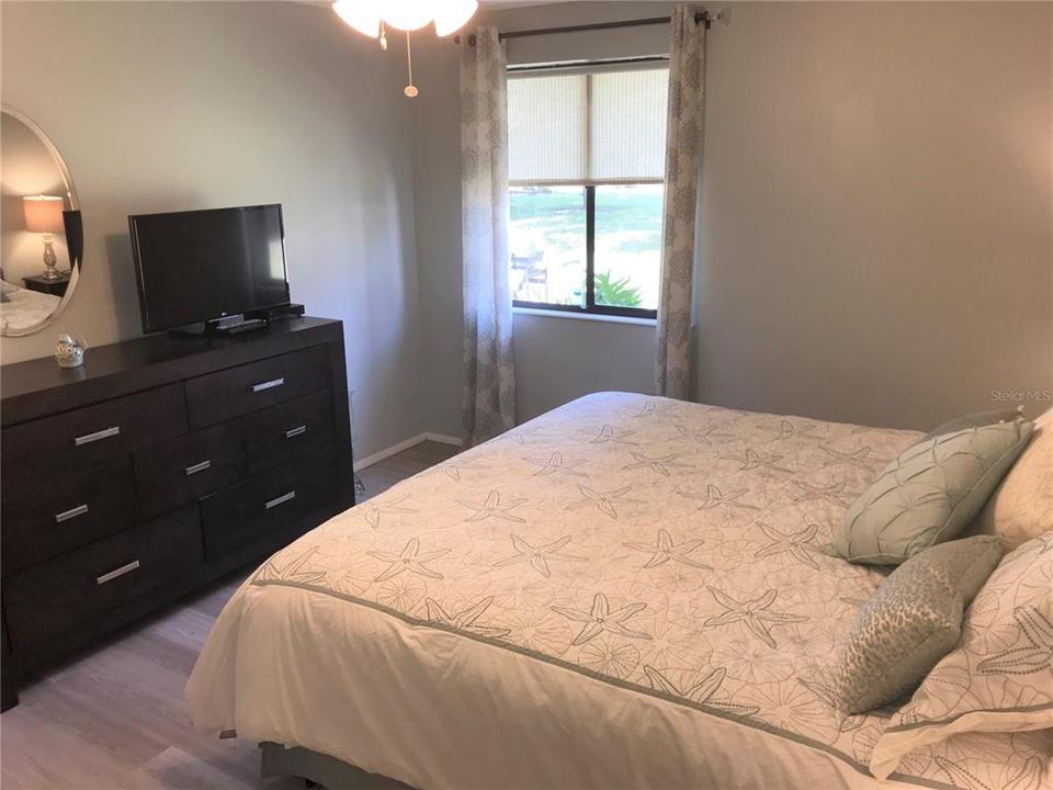 Recently Rented: $2,500 (2 beds, 2 baths, 970 Square Feet)