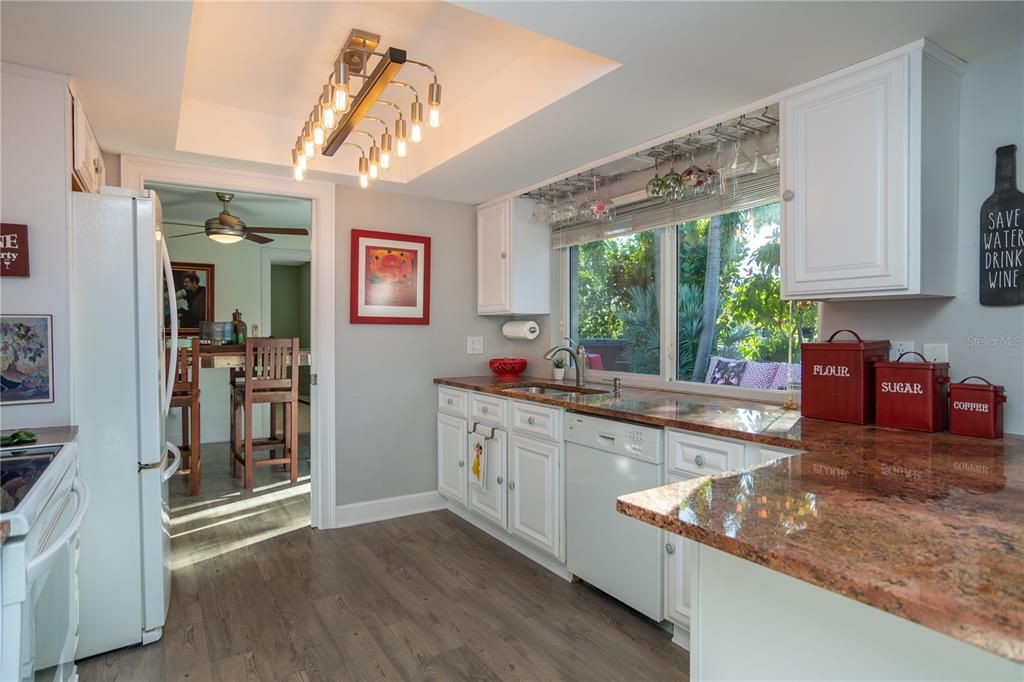 Recently Sold: $1,500,000 (3 beds, 2 baths, 1735 Square Feet)