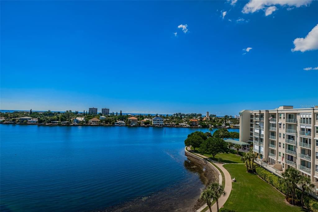 Recently Sold: $380,000 (1 beds, 2 baths, 980 Square Feet)