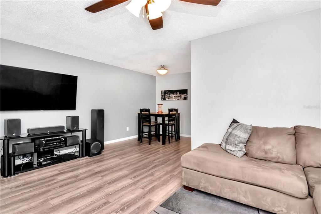 Recently Sold: $81,500 (1 beds, 1 baths, 760 Square Feet)