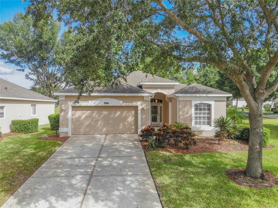 Recently Sold: $355,900 (3 beds, 2 baths, 1989 Square Feet)