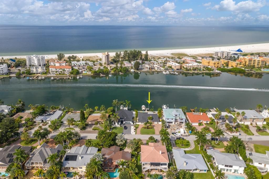 Recently Sold: $1,325,000 (3 beds, 3 baths, 2171 Square Feet)
