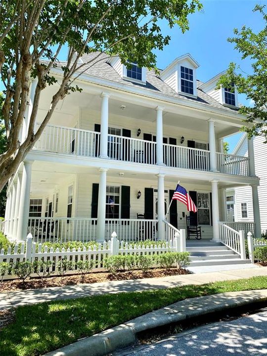 Recently Rented: $5,950 (4 beds, 3 baths, 2639 Square Feet)