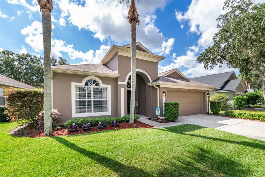 Recently Sold: $399,900 (4 beds, 2 baths, 2042 Square Feet)