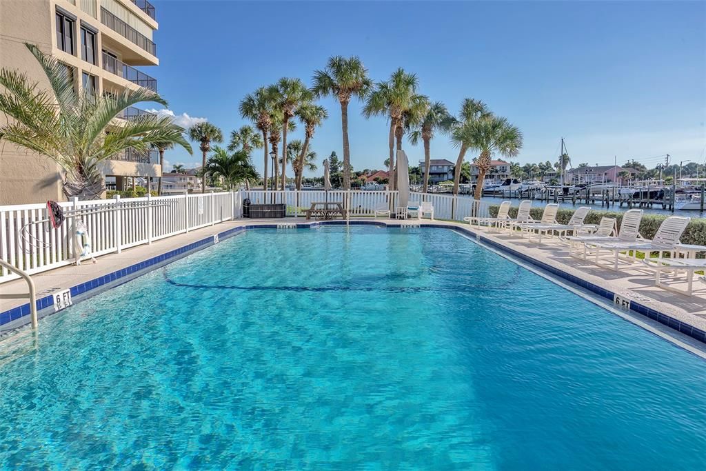 Recently Sold: $600,000 (2 beds, 2 baths, 1100 Square Feet)