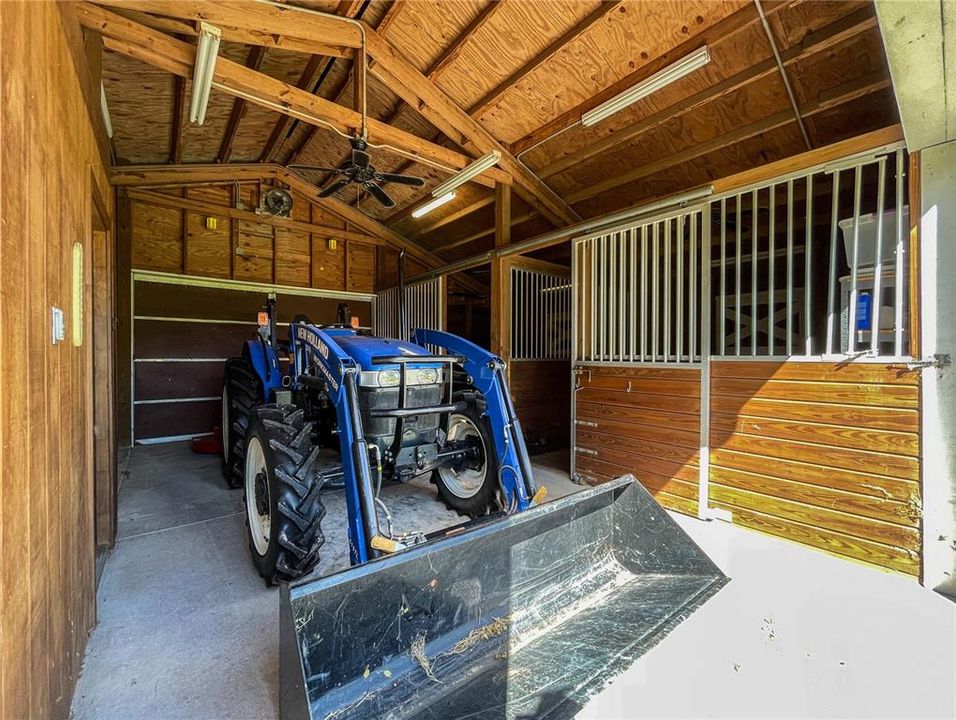 Two stalls on the right and tack room on the left