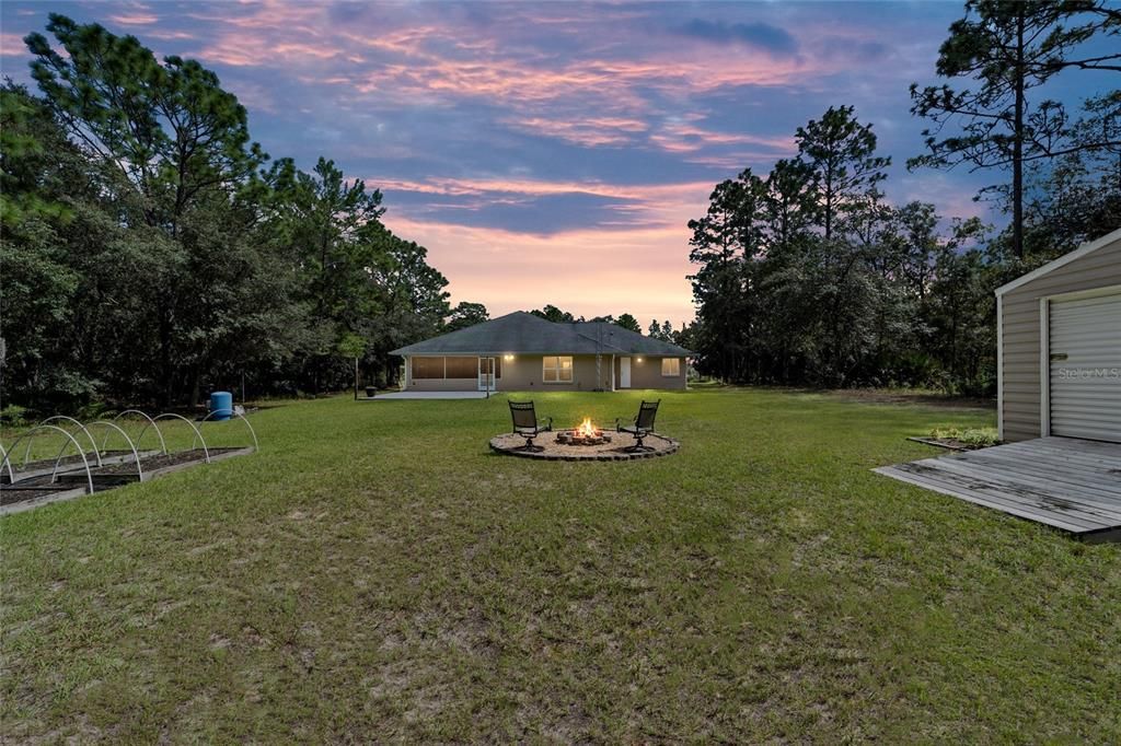 Backyard Firepit