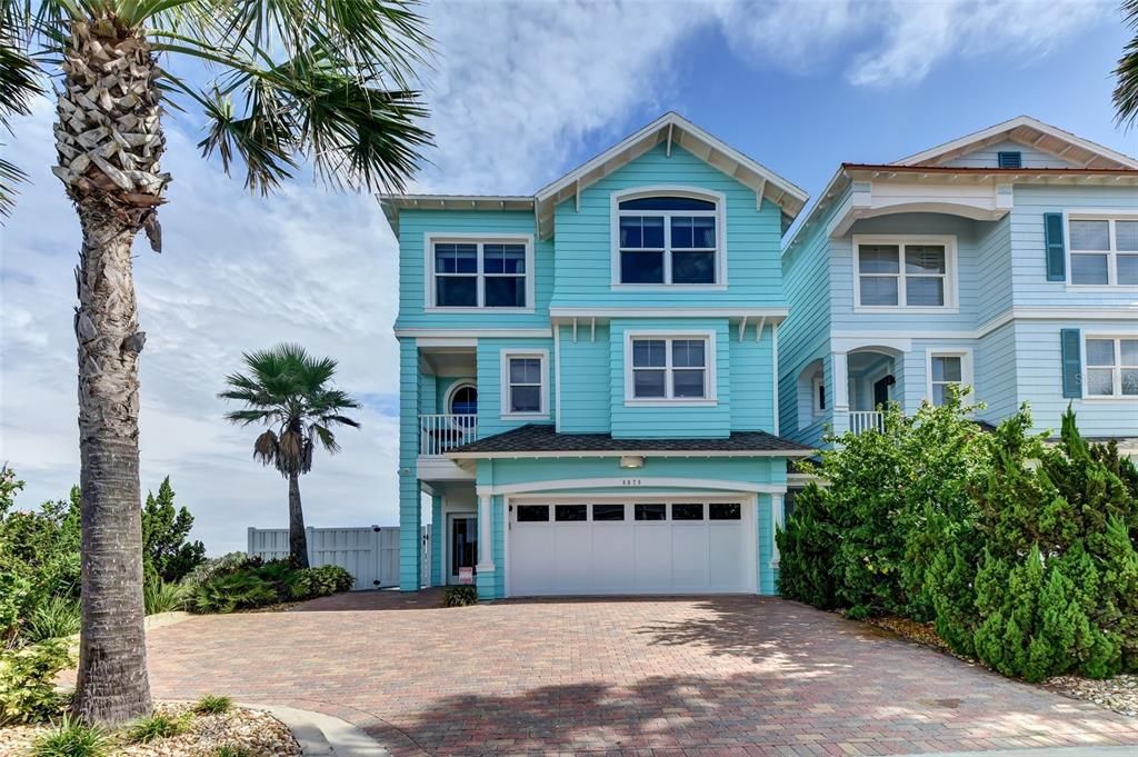 Recently Sold: $1,899,999 (3 beds, 3 baths, 2478 Square Feet)